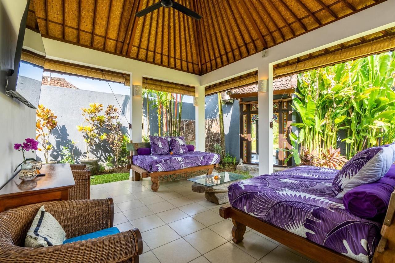 Romantica Villa Ubud Exterior photo