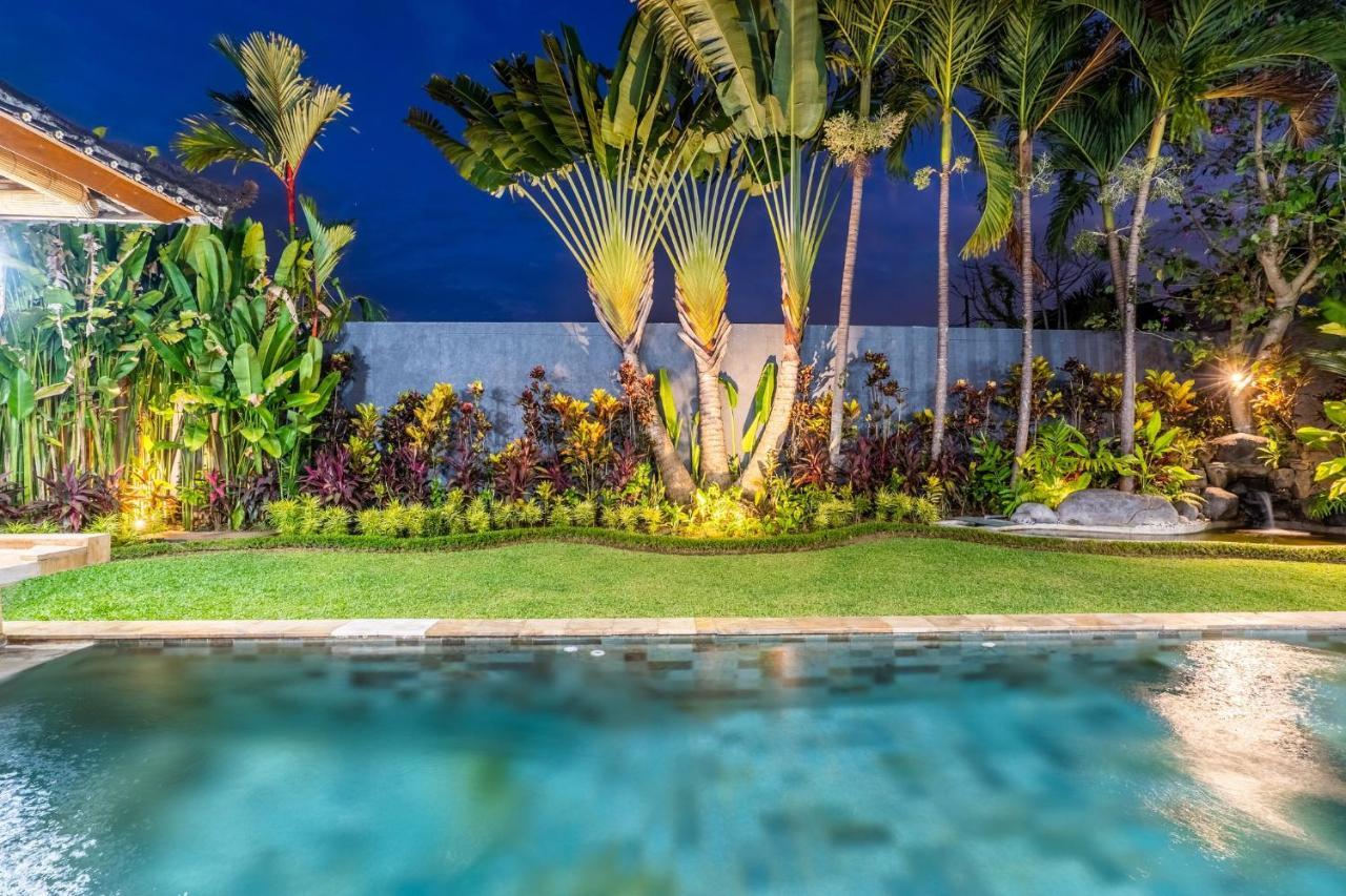 Romantica Villa Ubud Exterior photo