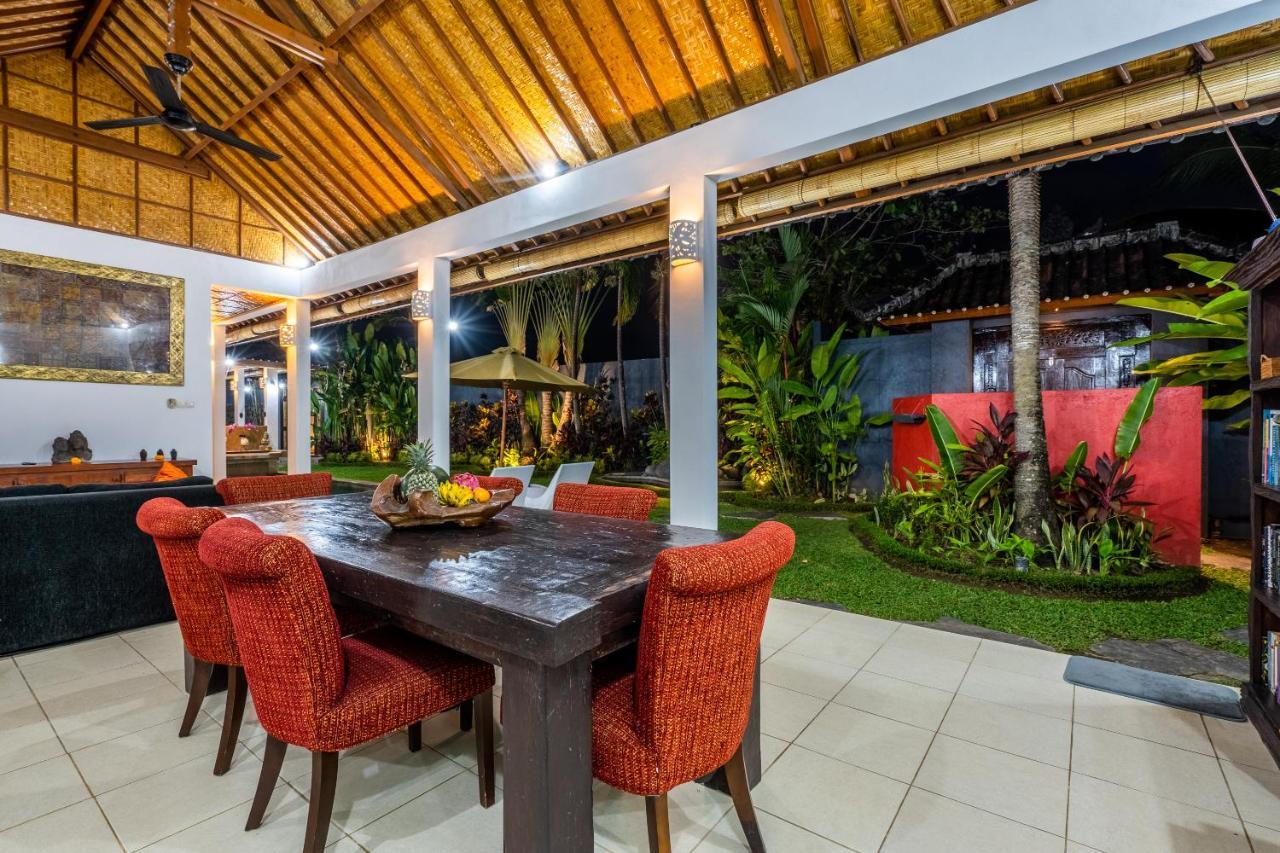 Romantica Villa Ubud Exterior photo